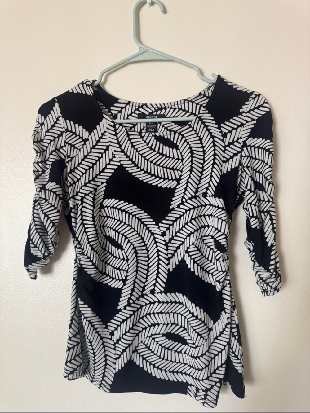 Alfani Black & White Nautical Rope Pattern Scoop Neck Top